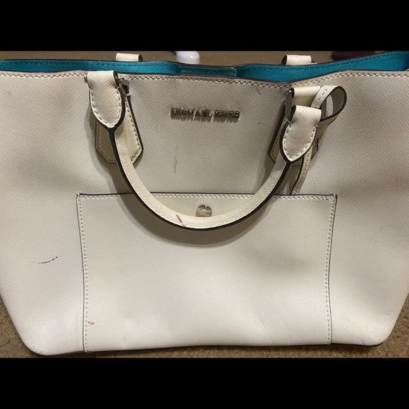 White Michael Kors handbag teal interior - Picture 2 of 3